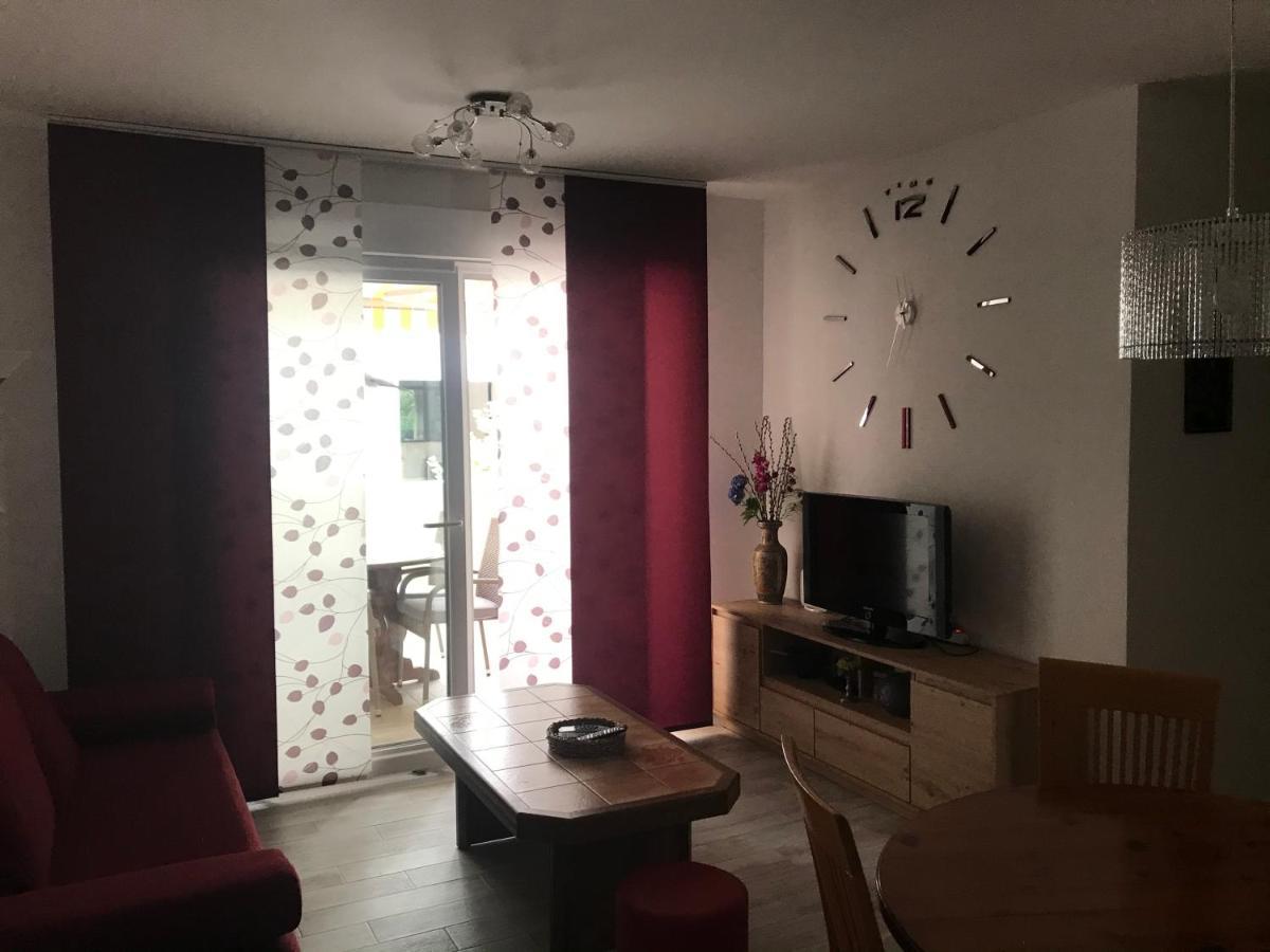 Priko Cetine Apartamento Omiš Exterior foto